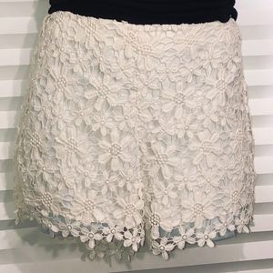 Hollister Crochet/ Flower Lace High Rise Shorts